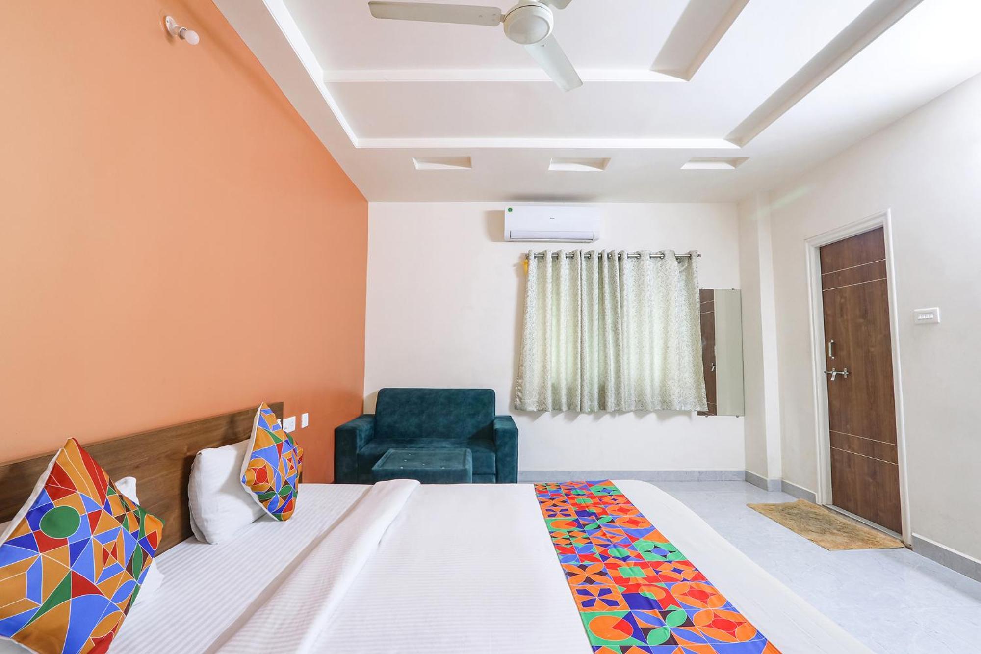 Fabhotel Golden Hitech - Nr Hitech City Hyderabad Bagian luar foto